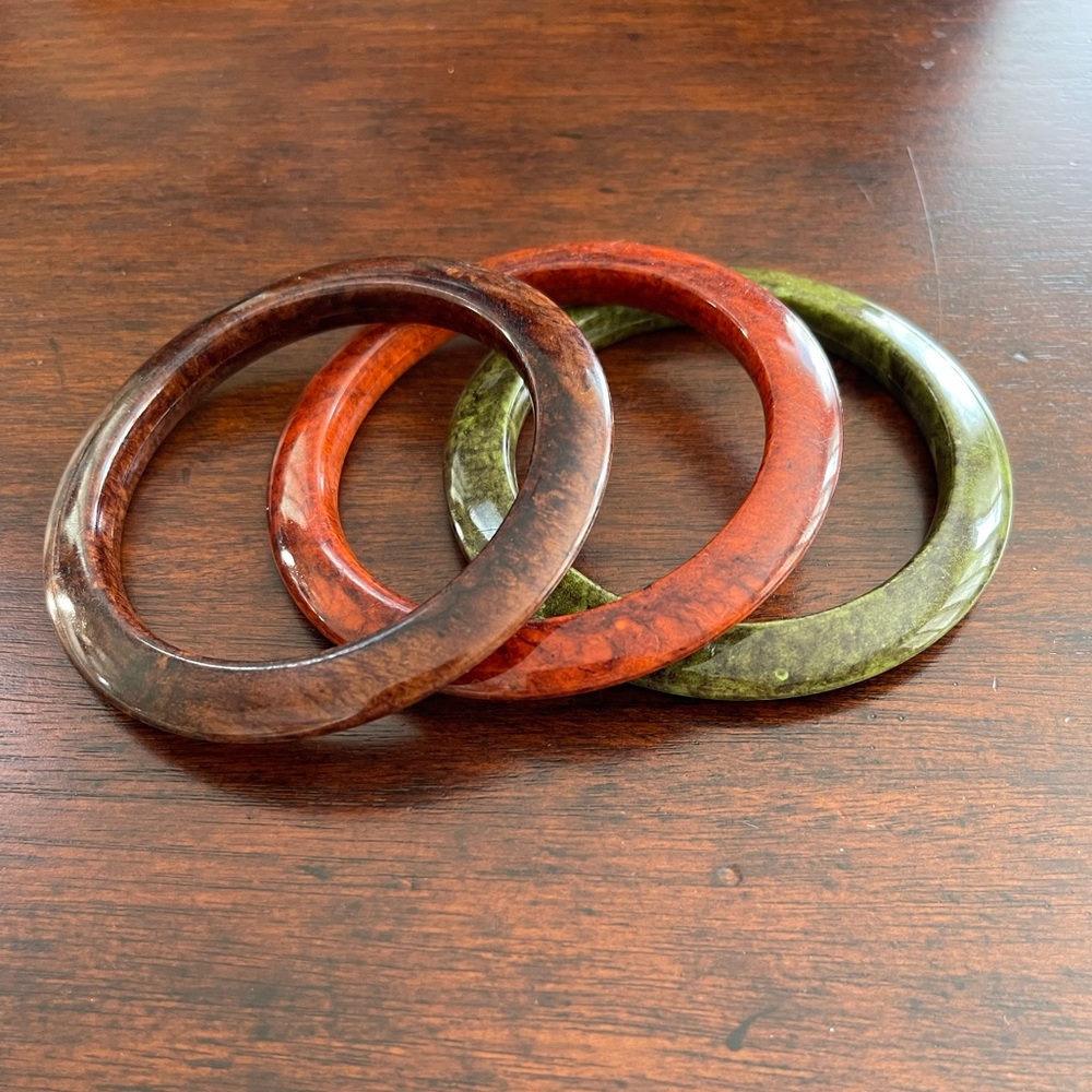 Set of 3 cellulose acetate green brown red bangle bracelets